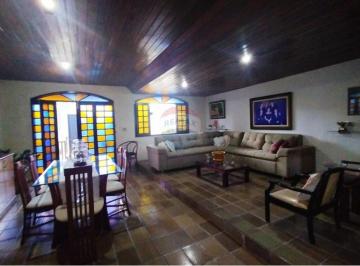 Casa · 474m² · 5 Quartos · 8 Vagas · Casa Espetacular na Iputinga: 474m² de Conforto e oportunidade.