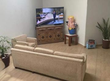 Casa · 164m² · 4 Quartos · 6 Vagas · Casa à venda na Chácara Machadinho II em Americana com 4 quartos (6 suítes) e 6 vagas de garagem