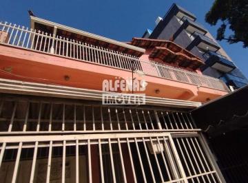 Casa · 329m² · 8 Quartos · 3 Vagas · Casa residencial e comercial 3 quartos suite 3 vagas de garagem Inconfidentes Contagem MG