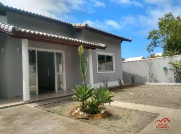 Casa · 360m² · 3 Quartos · 2 Vagas · Casa com 3 Quartos, Piscina em Itaipuaçu, Maricá RJ por R$ 495.000,00