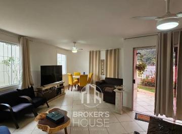 whatsapp-image-2025-03-26-at-10-10-57-31742996024415.jpeg · Casa à venda, Fradinhos, Vitória, ES