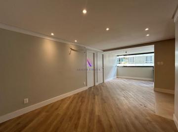 Apartamento · 68m² · 2 Quartos · 1 Vaga · Apartamento 2/4 reformado no Alphaville