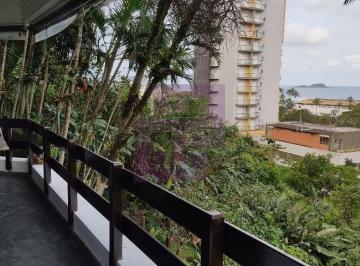 Casa · 330m² · 4 Quartos · 7 Vagas · Enseada. Linda casa