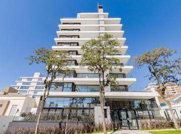 Casa · 183m² · 3 Quartos · 3 Vagas · Garden suspenso com 3 suites e 3 vagas