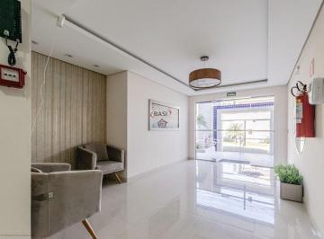 Apartamento · 68m² · 3 Quartos · 2 Vagas · EXCELENTE APARTAMENTO NO CENTRO DE PINHAIS