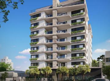 Apartamento · 228m² · 4 Quartos · 3 Vagas · Cobertura 4 suites no Agua verde