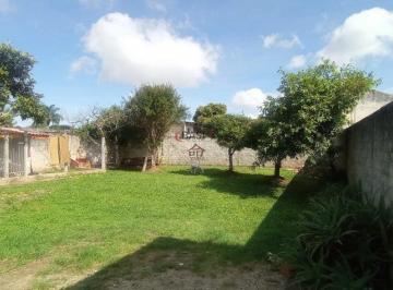 Casa · 70m² · 3 Quartos · 1 Vaga · Amplo terreno  no Guatupe