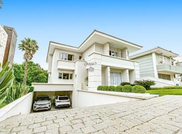 Casa · 380m² · 4 Quartos · 4 Vagas · Casa com piscina no condomInio Le Parc, 4 suItes, 4 vagas