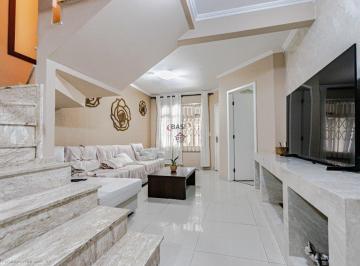 Casa · 245m² · 3 Quartos · 4 Vagas · EXCELENTE SOBRADO TRIPLEX NO CENTRO DE PINHAIS