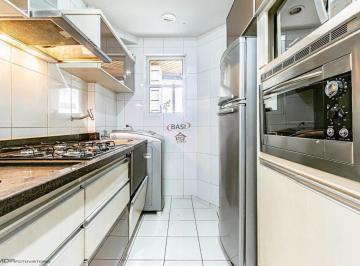 Apartamento · 60m² · 3 Quartos · 1 Vaga · Apartamento de 3 Quartos a Venda no Novo Mundo - PORTEIRA FECHADA