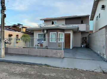Casa · 135m² · 3 Quartos · 2 Vagas · Casa em São Sebastião, Palhoça/SC