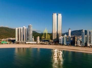 Apartamento · 261m² · 4 Quartos · 3 Vagas · Apartamento à venda em Balneário Camboriú/SC
