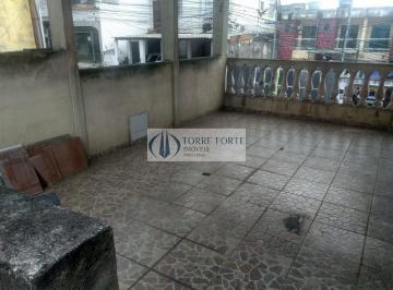 Casa · 198m² · 3 Quartos · 2 Vagas · Casa com 3 dormitorios 2 vagas de garagem na Vila Antonieta .