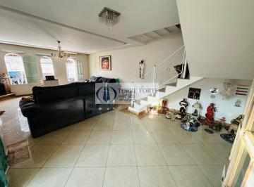 Casa · 226m² · 3 Quartos · 3 Vagas · Maravilhoso sobrado 3 dormitórios, 1 suíte , 3 vagas com piscina