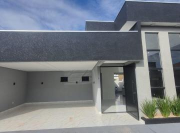 Casa de 3 quartos, Águas Lindas de Goiás · Belíssima em Fino acabamento, cond fechado, estilo americano, 3 qtos c piscina
