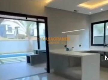 Casa · 480m² · 3 Quartos · 4 Vagas · Casa a venda com 290ms², 3 Quartos, no Condomínio Alphaville ll- Urbanova