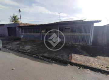 Casa · 348m² · 3 Quartos · 4 Vagas · Casa com 3 quartos sendo 1 suíte no Setor Garavelo. codigo: 111972