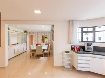 IMG_20260612_185249_000.jpeg · Aconchegante apartamento para venda em Jardim Da Saúde com 5 quartos, sendo 4 suítes, 311m² - remaxc