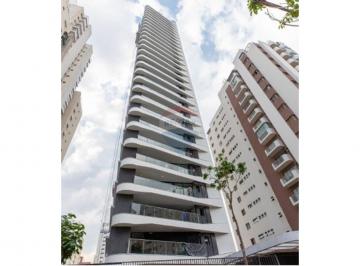Apartamento · 152m² · 3 Quartos · 2 Vagas · Edifício Arcos Itaim - 3 suítes 152 m 2 vagas