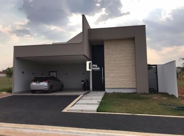 Casa · 184m² · 3 Quartos · 4 Vagas · Casa 3 suítes Mobiliada com Piscina Condomínio Gaudí - Anápolis/GO