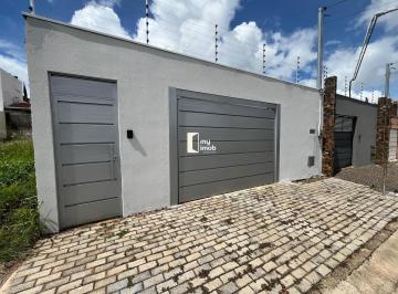 Casa · 115m² · 3 Quartos · 5 Vagas · Casa de 3 quartos no Residencial do Lago R$2.800,00