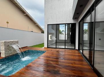 Casa · 230m² · 3 Quartos · 4 Vagas · Casa com 3 Suítes no Anápolis City