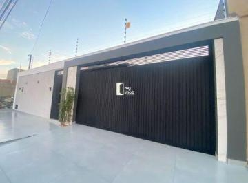 Casa · 175m² · 3 Quartos · 4 Vagas · Bela casa elegante com 3 dormitórios Parque Brasília 2ª Etapa-Anápolis/GO