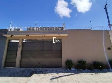 Casa · 133m² · 3 Quartos · 2 Vagas · Casa Jardim Itália Anápolis / Goiás