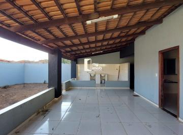 Casa · 300m² · 3 Quartos · 4 Vagas · Casa 3 Quartos sendo 1 suíte com Quintal Residencial Flamboyant - Anápolis