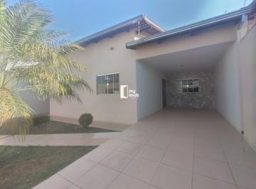 Casa · 220m² · 3 Quartos · 2 Vagas · Ótima Casa no Parque Brasília com 3 Quartos e Suíte