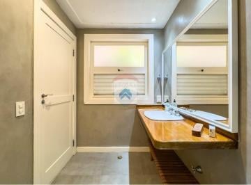 Casa · 800m² · 6 Quartos · Casa à venda em Armação dos Búzios, Ferradura, com 6 quartos, com 800 m²