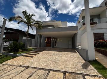 Casa · 280m² · 3 Quartos · 4 Vagas · Casa à venda em Sorocaba, Condomínio Mont Blanc, com 3 suítes, com 280 m², Condomínio Mont Blanc