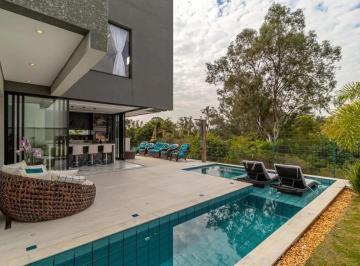Casa · 299m² · 3 Quartos · 4 Vagas · Casa à venda em Votorantim, Alphaville Nova Esplanada, com 3 suítes, com 299 m²