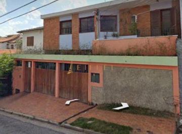 Comercial · 230m² · 6 Quartos · 2 Vagas · Casa para alugar em Sorocaba, Jardim Paulistano, com 6 quartos, com 230 m²