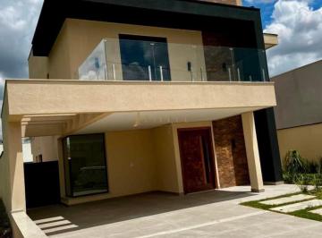 Casa · 211m² · 3 Quartos · 4 Vagas · Casa à venda em Sorocaba, Condomínio Villa Verona, com 3 suítes, com 211 m², Condomínio Vila Verona