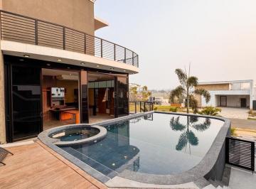 Casa · 550m² · 4 Quartos · 6 Vagas · Casa à venda em Votorantim, Alphaville Nova Esplanada, com 4 suítes, com 550 m²
