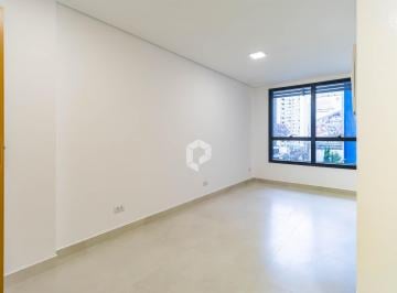 Sala em vão livre · Comercial para aluguel - em Batel