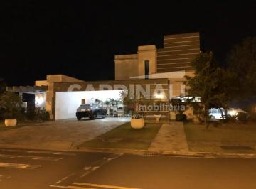 Casa · 960m² · 3 Quartos · 4 Vagas · Casa à Venda em Condomínio no bairro Residencial Estância Eudóxia (Barão Geraldo) com 3 suítes e 4 g
