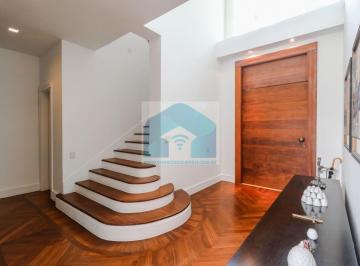 Casa · 1498m² · 5 Quartos · 4 Vagas · Sobrado de Alto Padrão no Morumbi - Exclusividade e Conforto em Cada Detalhe