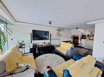 Casa · 332m² · 6 Quartos · 4 Vagas · Sobrado com 6 quartos - Próximo do Metrô
