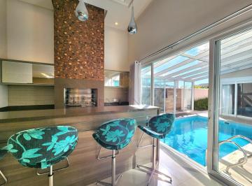 Casa · 346m² · 4 Quartos · 5 Vagas · CASA TÉRREA DE ALTO PADRÃO EM CONDOMÍNIO FECHADO | 346 m2 PRIVATIVOS | SANTA FELICIDADE