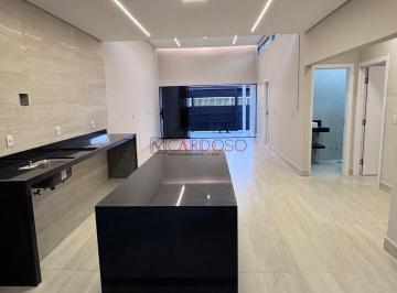 Casa · 112m² · 3 Quartos · 2 Vagas · Casa 03 quartos em Samambaia, Alto Padrão, aceita financiamento, FGTS, Laje,