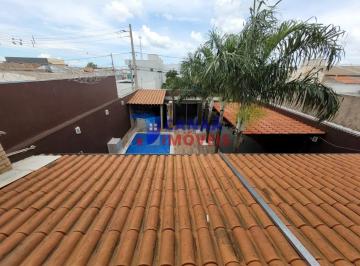 Casa · 240m² · 3 Quartos · 3 Vagas · Sobrado com 3 quartos, suite, Piscina, bairro Jd Europa