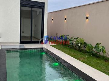 Casa · 150m² · 3 Quartos · 2 Vagas · Casa 3 suítes c/ piscina Condomínio Fechado Raros Alto Umuarama!