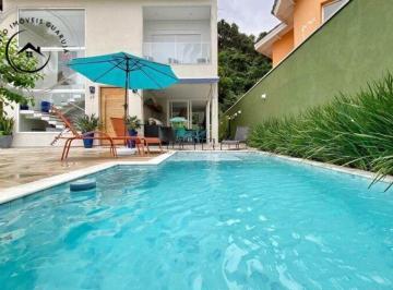 Casa · 250m² · 4 Quartos · 211 Vagas · Casa alto padrão de 04 dormitórios à venda no condomínio Pernambuco II - Guarujá SP