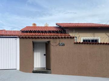 Casa · 240m² · 3 Quartos · 3 Vagas · CASA À VENDA – MANSÕES DO LAGO
