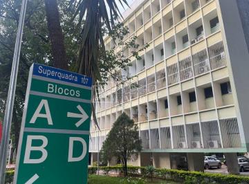 Apartamento · 149m² · 3 Quartos · SQS 107 Asa Sul 3 quartos
