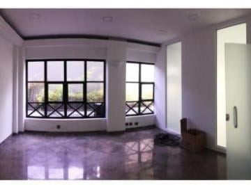 Comercial de 6 quartos, São Paulo · Imóvel Monousuário à Venda em Pinheiros – Com Renda