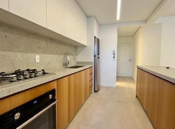 Apartamento de 2 quartos, Florianópolis · Apartamento 2 suites a venda em Coqueiros