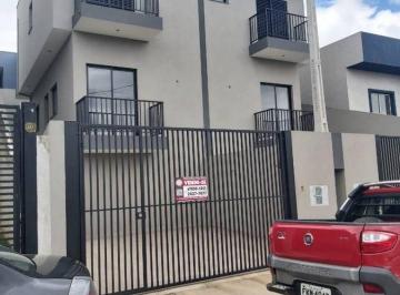 Casa · 64m² · 2 Quartos · 2 Vagas · Casa assobradada com 2 suítes à Venda, Jardim Santo Antônio - Atibaia - S.P.